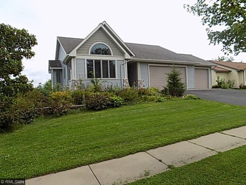 284 Kusilek St, River Falls, WI 54022