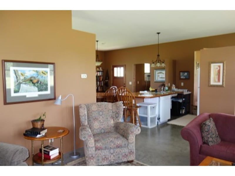 49274 239th Ave, Elysian, MN 56028