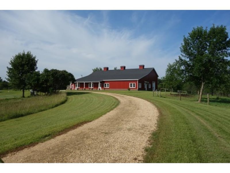 49274 239th Ave, Elysian, MN 56028