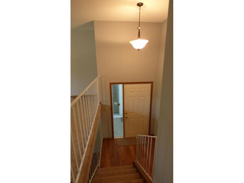 6236 Magda Dr #90, Maple Grove, MN 55369