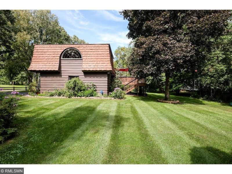 5166 West Ave, White Bear Lake, MN 55110
