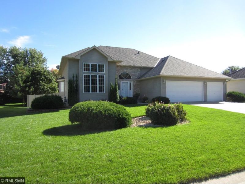 23074 Havelka Ct N, Forest Lake, MN 55025