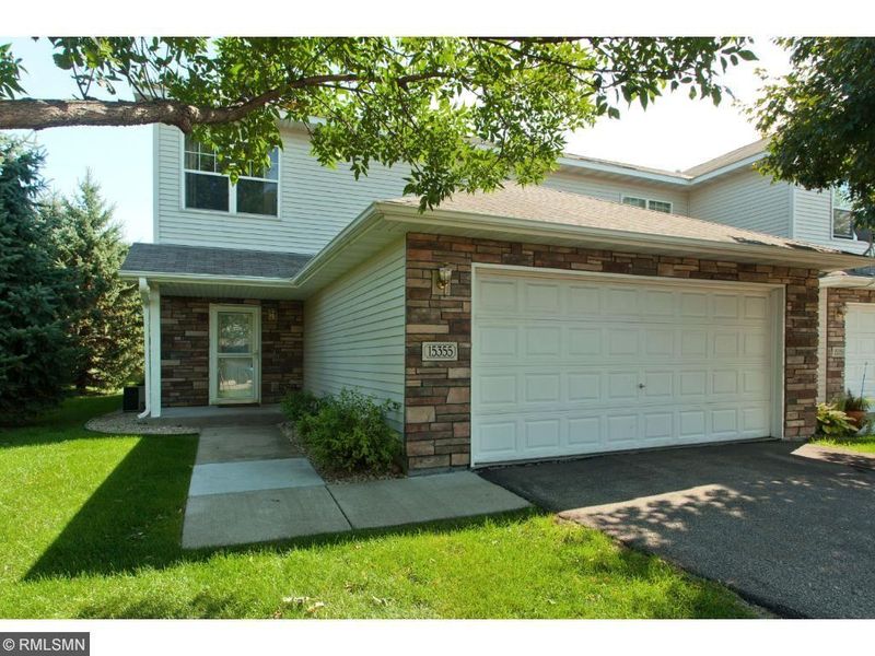 15355 Chili Ct, Rosemount, MN 55068