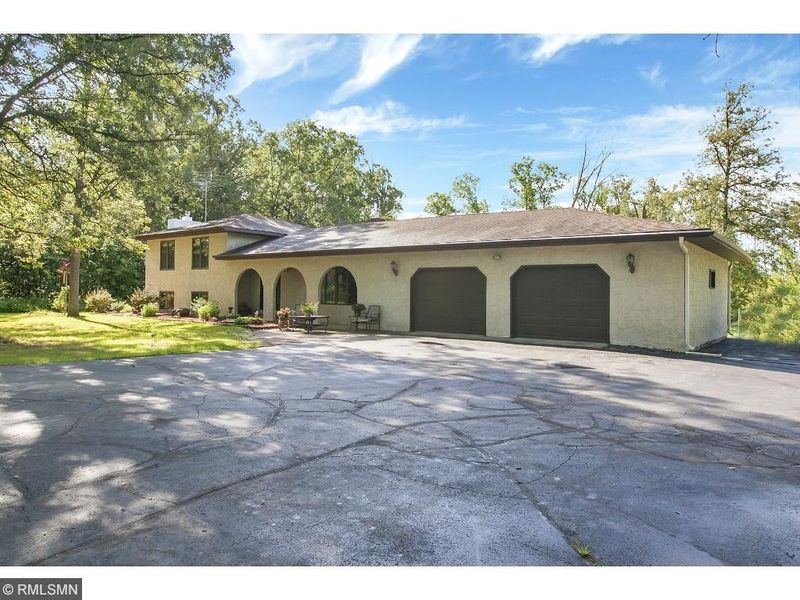 9181 341st St, Saint Joseph, MN 56374
