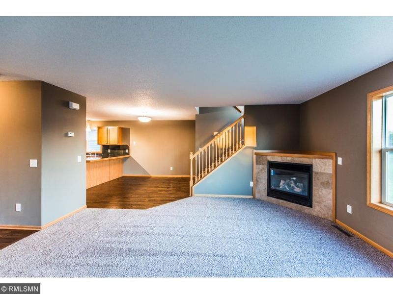 9764 40th Pl NE, Saint Michael, MN 55376