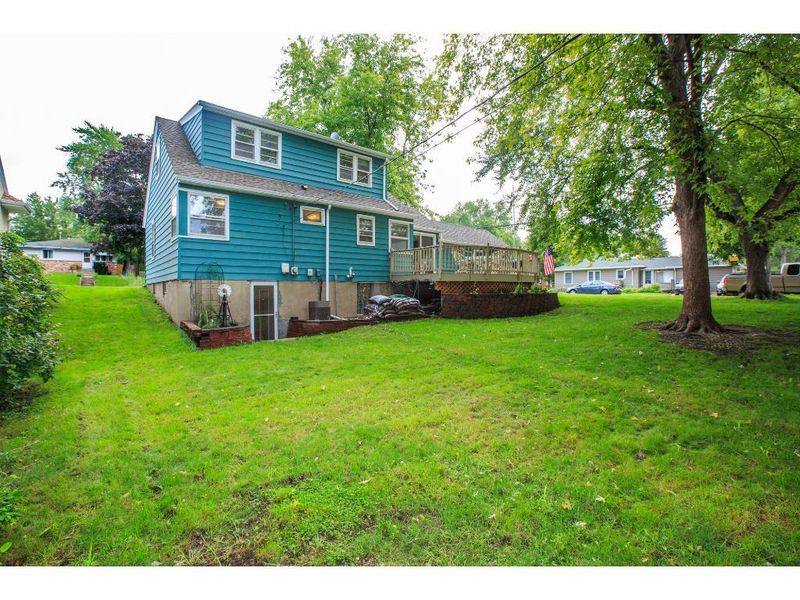 3905 Scott Ave N, Robbinsdale, MN 55422