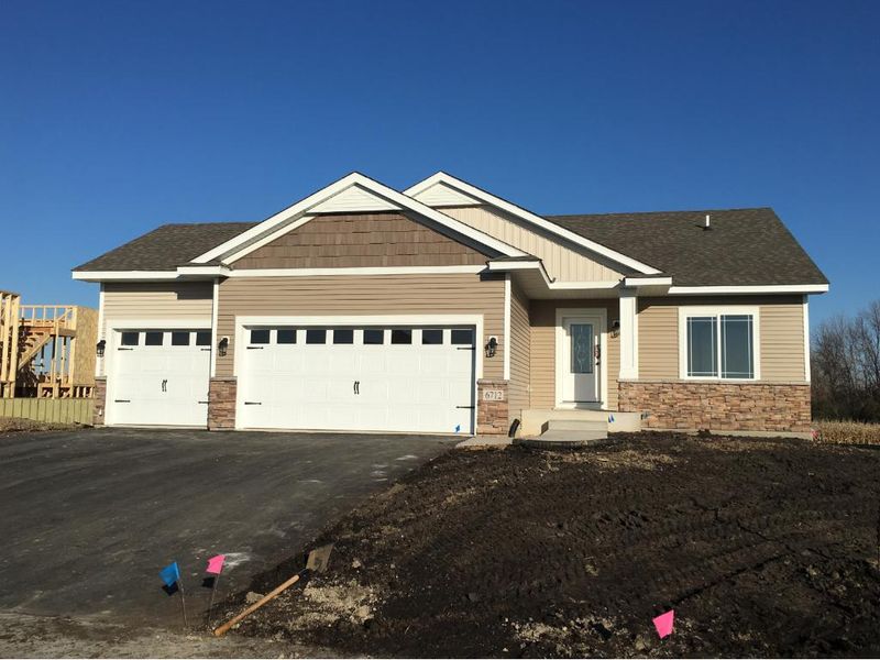6712 21st Ave, Hugo, MN 55038