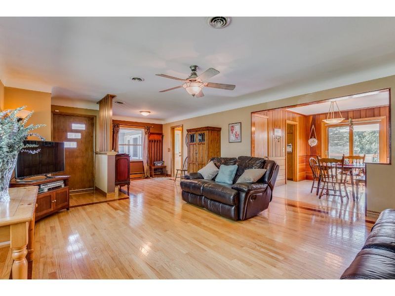 18305 Highway 55, Plymouth, MN 55446