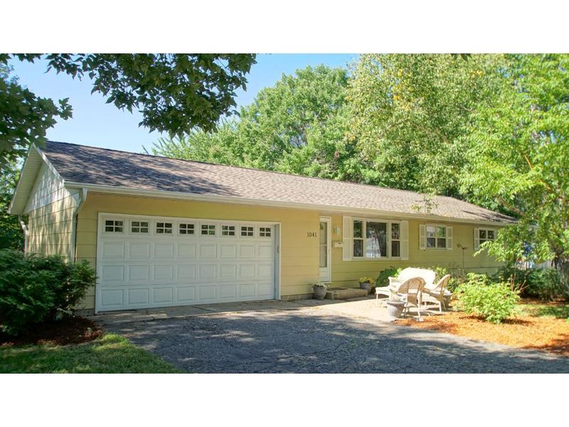 1041 Burton St, Red Wing, MN 55066