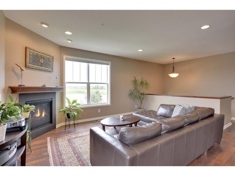 8347 Norwood Ln N, Maple Grove, MN 55369