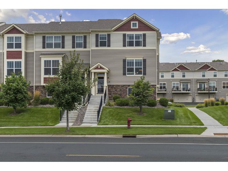 8347 Norwood Ln N, Maple Grove, MN 55369