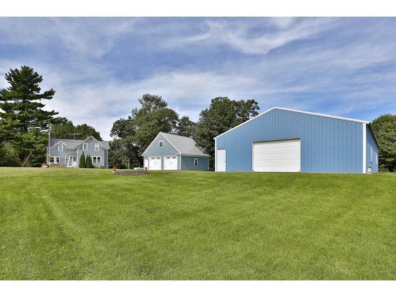6830 Elbe Dr NE, North Branch, MN 55056