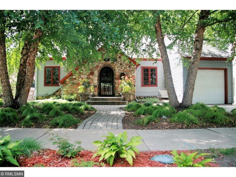 5906 Clinton Ave, Minneapolis, MN 55419