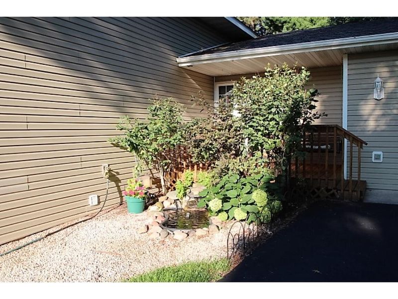 13953 Grand Oaks Ct, Baxter, MN 56425