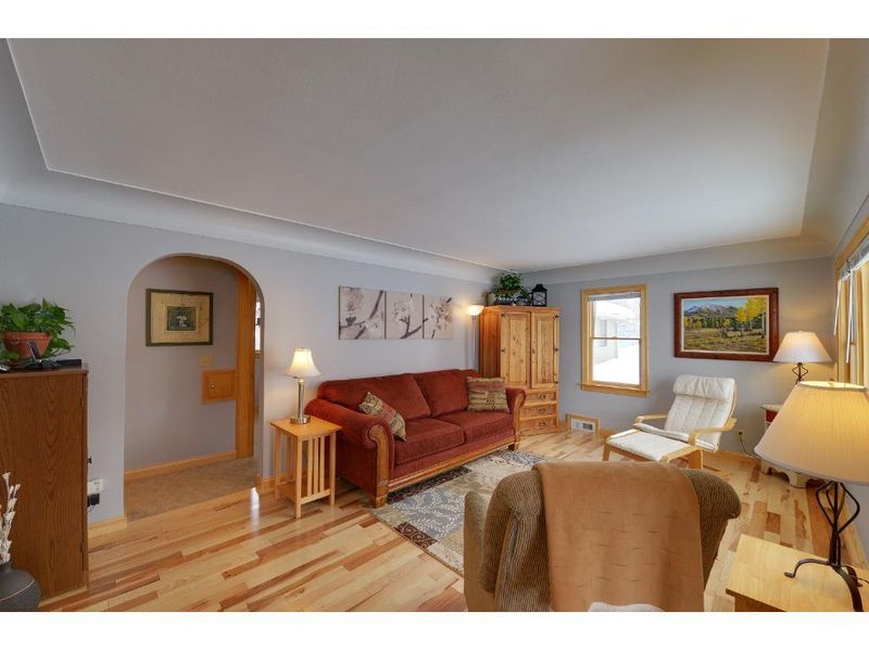 318 W 3rd St, Monticello, MN 55362