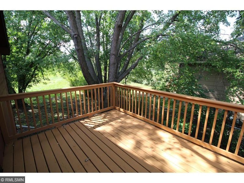 10988 Swallow St NW, Coon Rapids, MN 55433