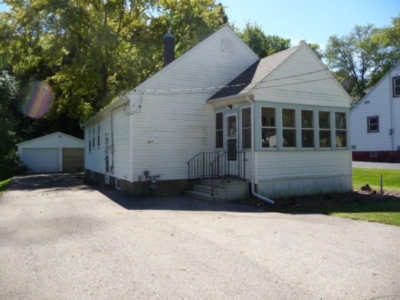427 Glendale St, Owatonna, MN 55060