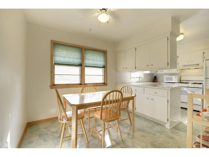 5006 N Upton Ave, Minneapolis, MN 55430
