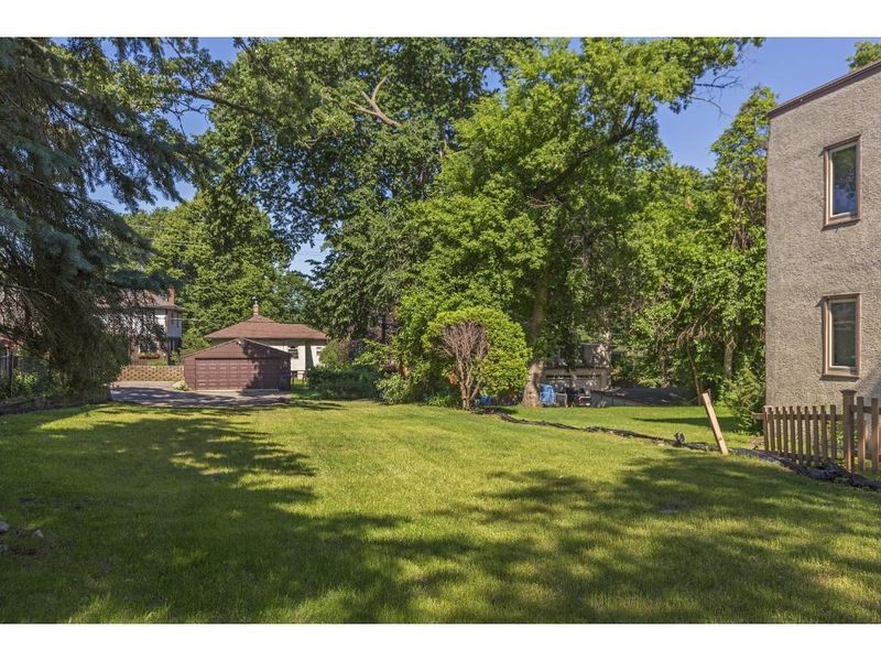 3632 Colfax Ave S, Minneapolis, MN 55409