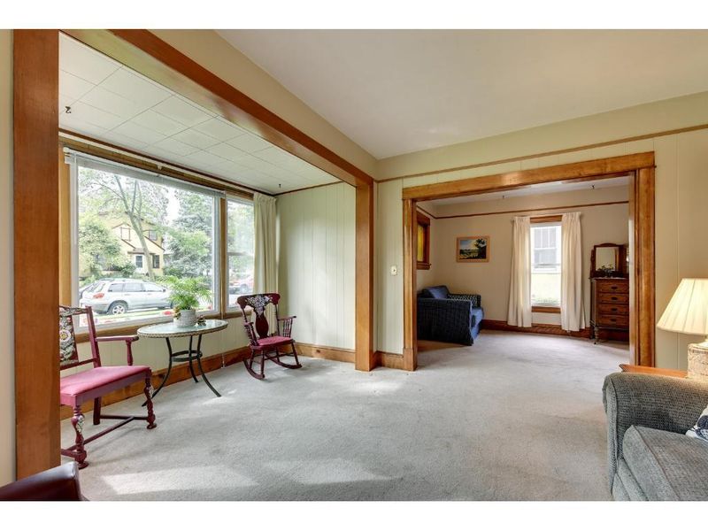 2917 42nd Ave S, Minneapolis, MN 55406