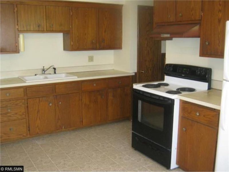 5128 Washington St NE, Columbia Heights, MN 55421