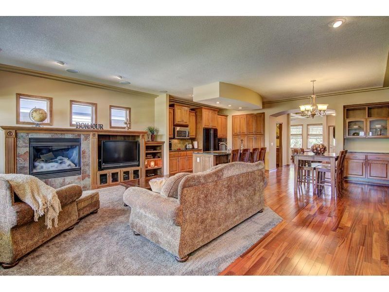 12215 N Lake Blvd, Blaine, MN 55449