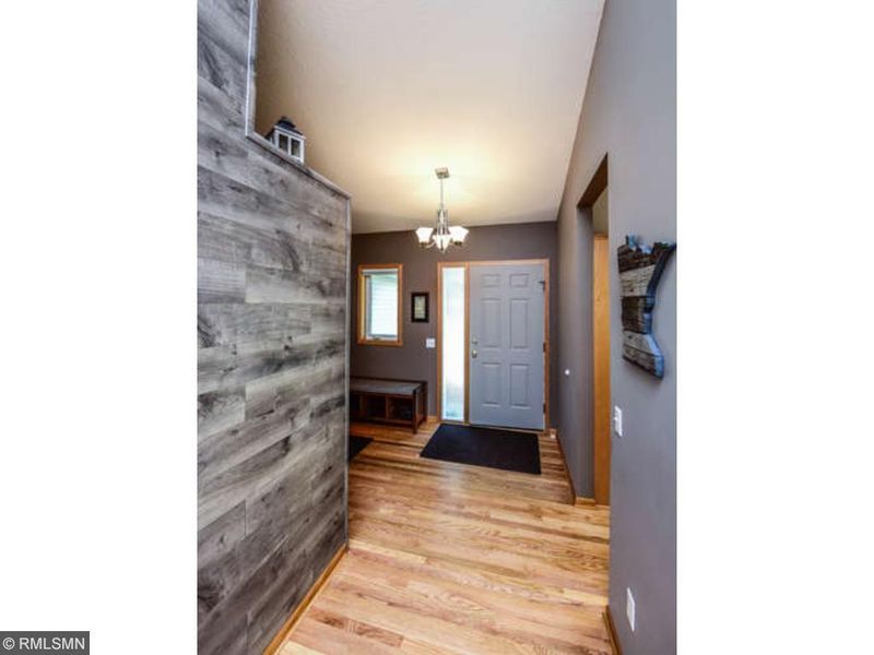 3253 199th St W, Farmington, MN 55024