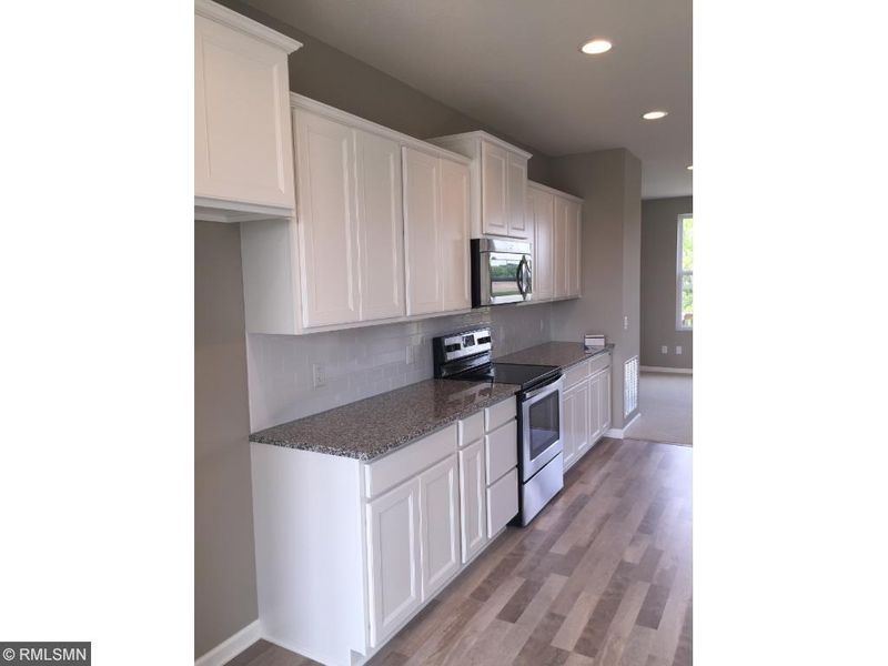 1470 Old Hwy 8, New Brighton, MN 55112