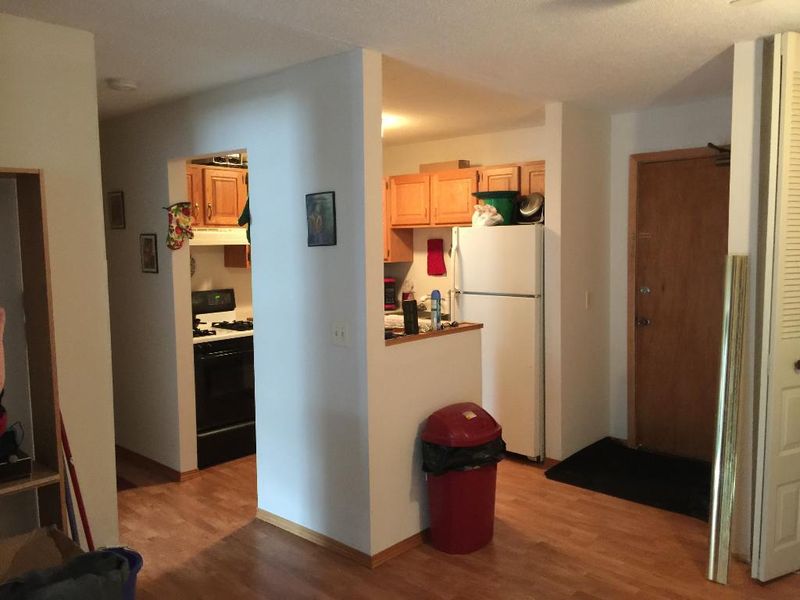 7340 72nd Ln N #325, Brooklyn Park, MN 55428