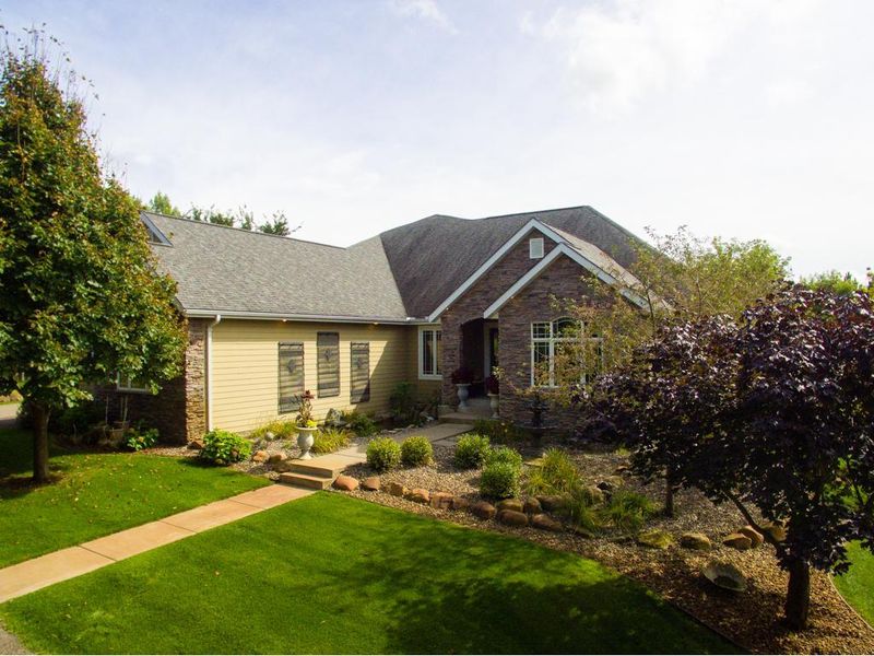 15616 45th St S, Afton, MN 55001