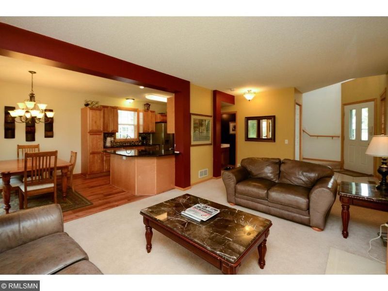 18920 96th Ave N, Maple Grove, MN 55311