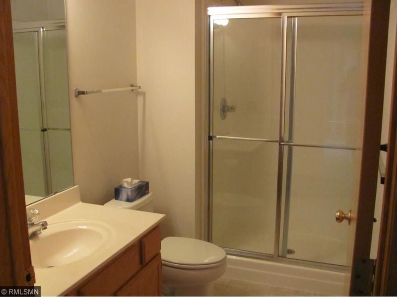 1905 Sapphire Point, Eagan, MN 55122