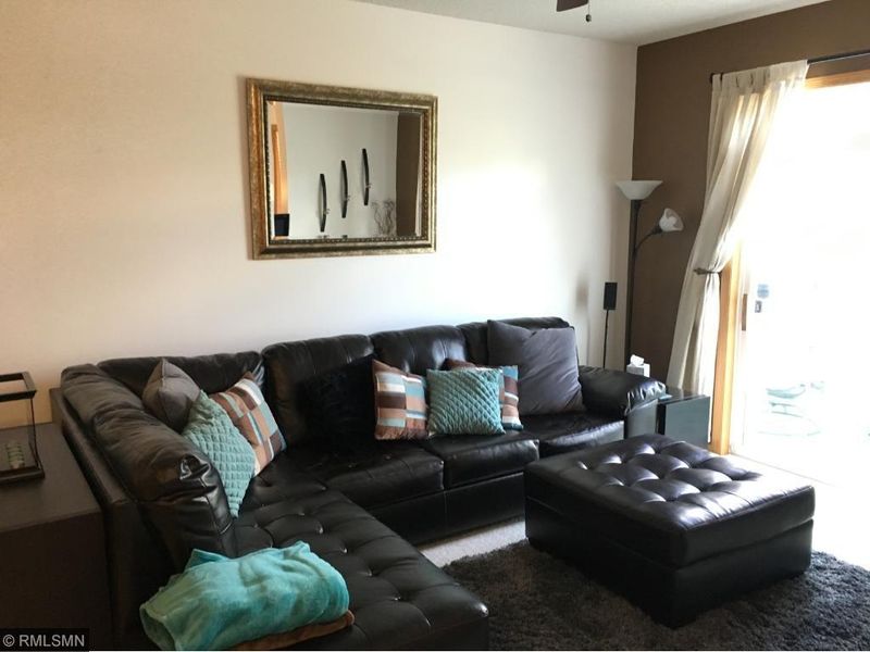2320 Lower Afton Rd E #416, Maplewood, MN 55119