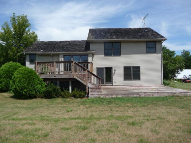 31360 Sciota Trl, Northfield, MN 55057