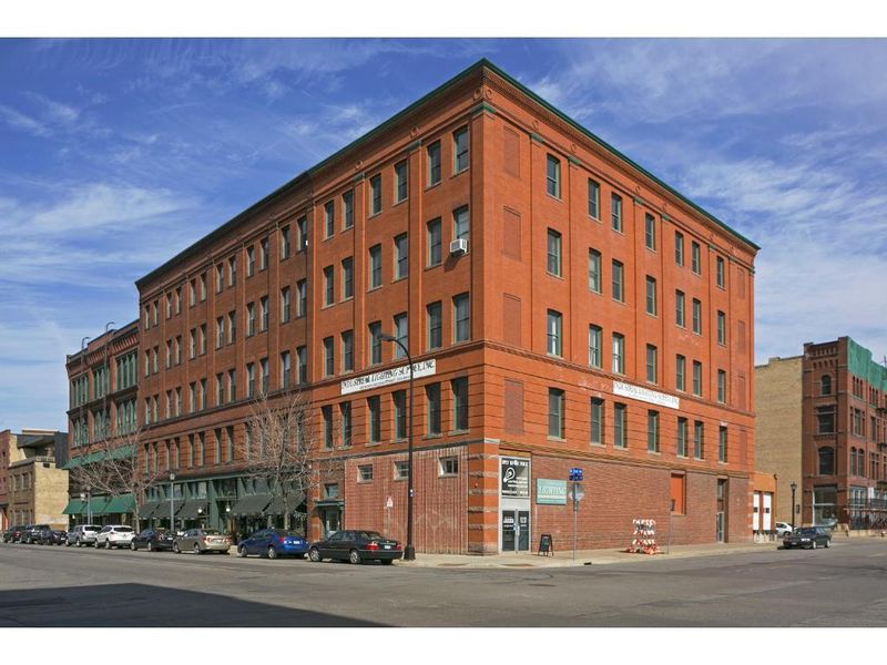 210 N 2nd St #402, Minneapolis, MN 55401