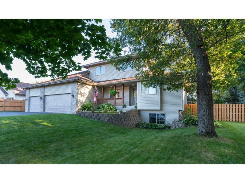 2302 130th Ave NW, Coon Rapids, MN 55448