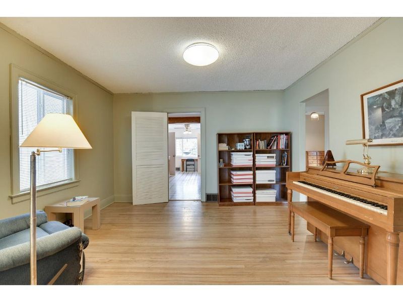 7155 E River Rd, Fridley, MN 55432