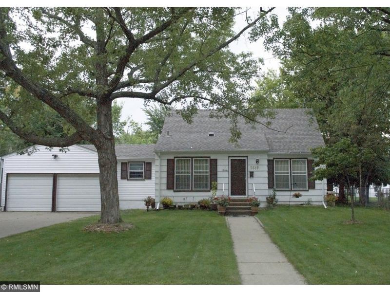 5619 James Ave N, Brooklyn Center, MN 55430