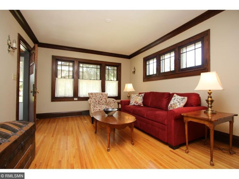 2209 Saint Anthony Pw, Minneapolis, MN 55418