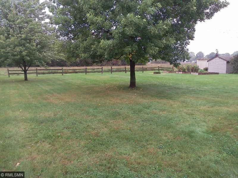 1241 Cypress Rd, Saint Cloud, MN 56303