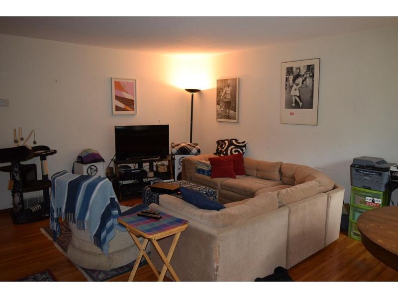 4202 E 36th St, Minneapolis, MN 55406