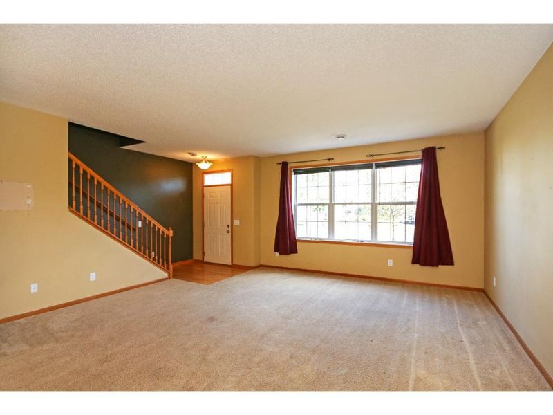 15648 Emerald Dr N #4, Hugo, MN 55038