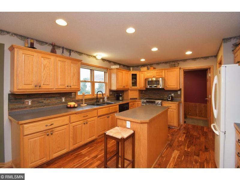 15575 Bluebird St NW, Andover, MN 55304