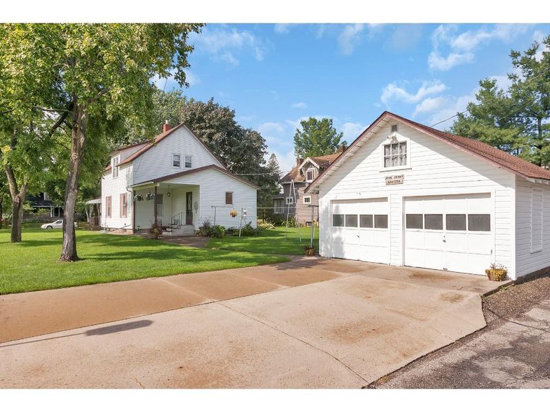 1016 7th Ave N, Saint Cloud, MN 56303