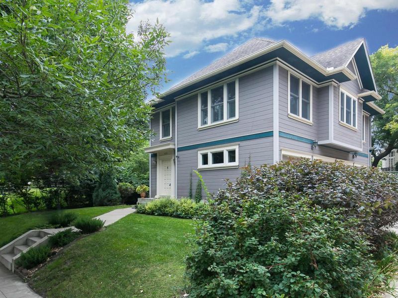420 Portland Ave, Saint Paul, MN 55102