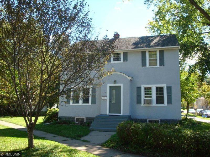103 E 5th St, Red Wing, MN 55066