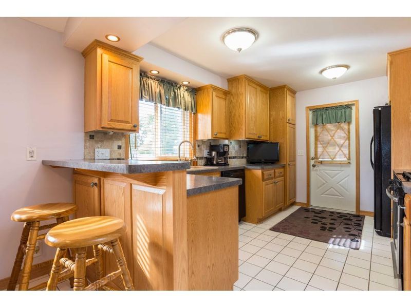 10101 Columbus Ave S, Bloomington, MN 55420
