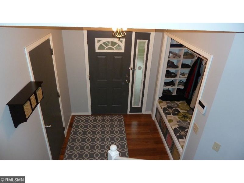 6905 Dupre Rd, Hugo, MN 55038