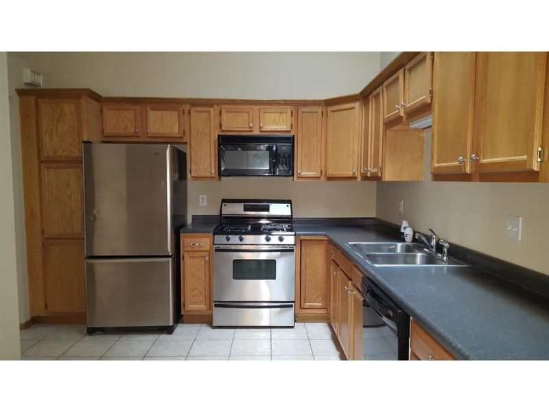 20560 Excelsior Blvd, Excelsior, MN 55331