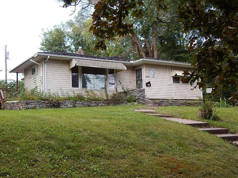 1345 Fremont Ave, Saint Paul, MN 55106